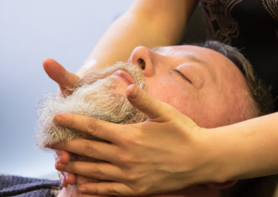 Massage relaxant soin barbier